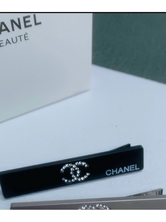 CHANEL Accessories - Chanel Hair Clip